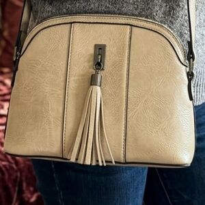 Sam & Hadley Cream Faux Leather Tassel Crossbody Bag Adjustable Strap Small